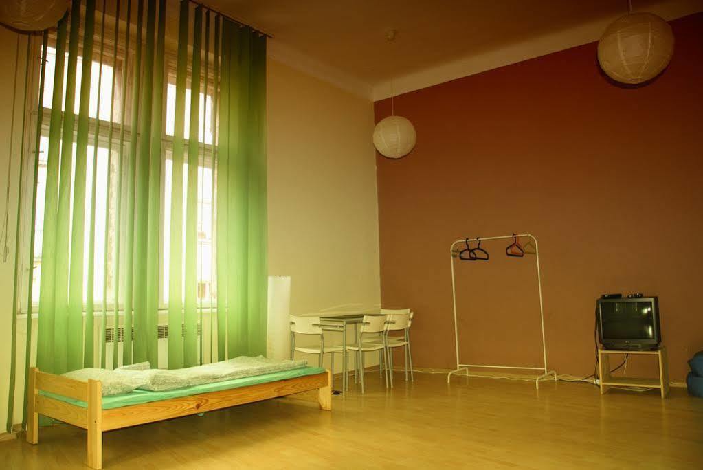 Hostel Krakowskie Klimaty 외부 사진