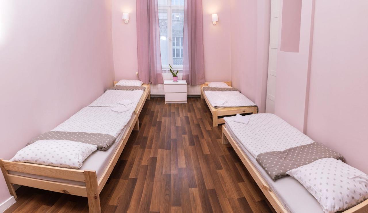 Hostel Krakowskie Klimaty 외부 사진