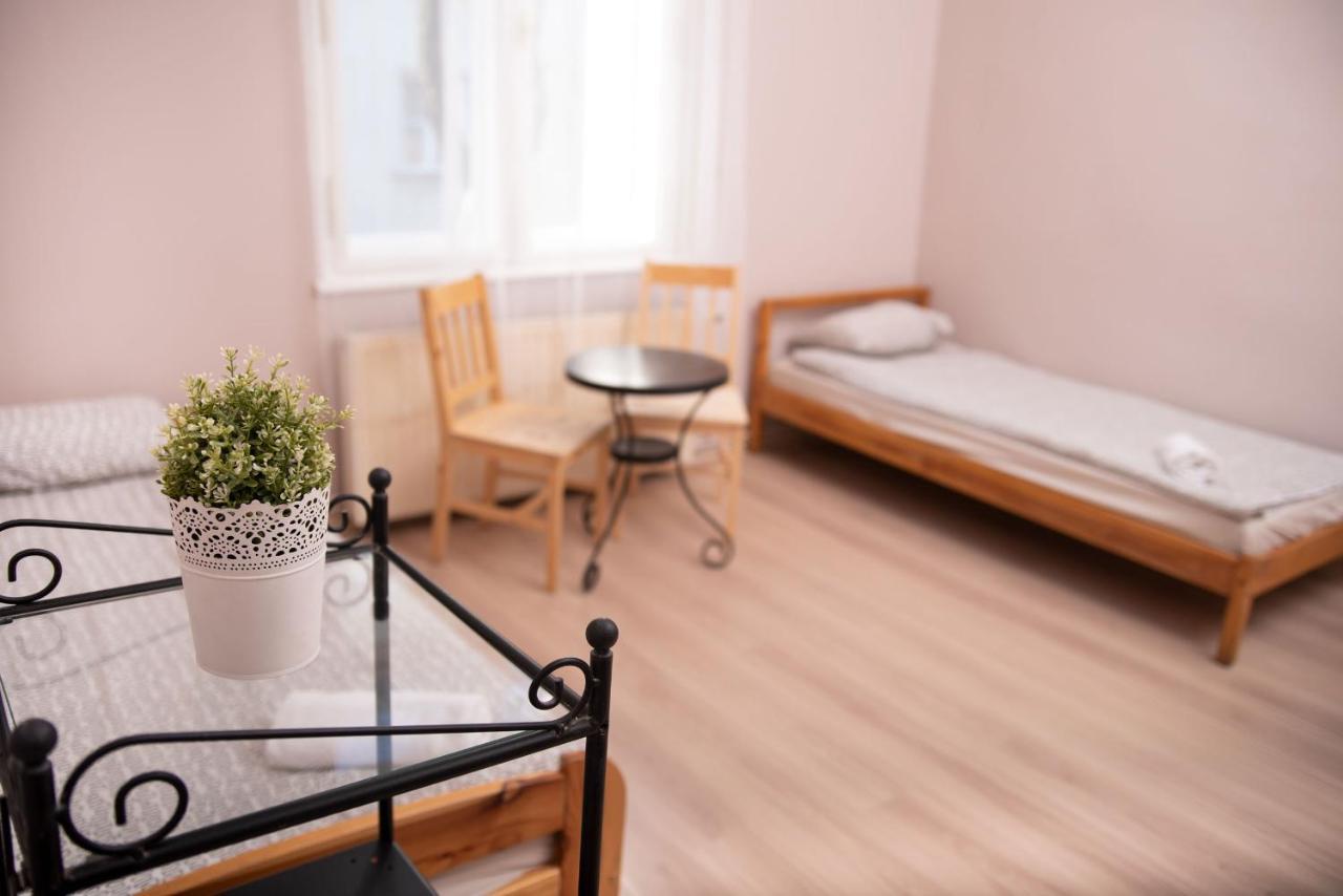 Hostel Krakowskie Klimaty 외부 사진